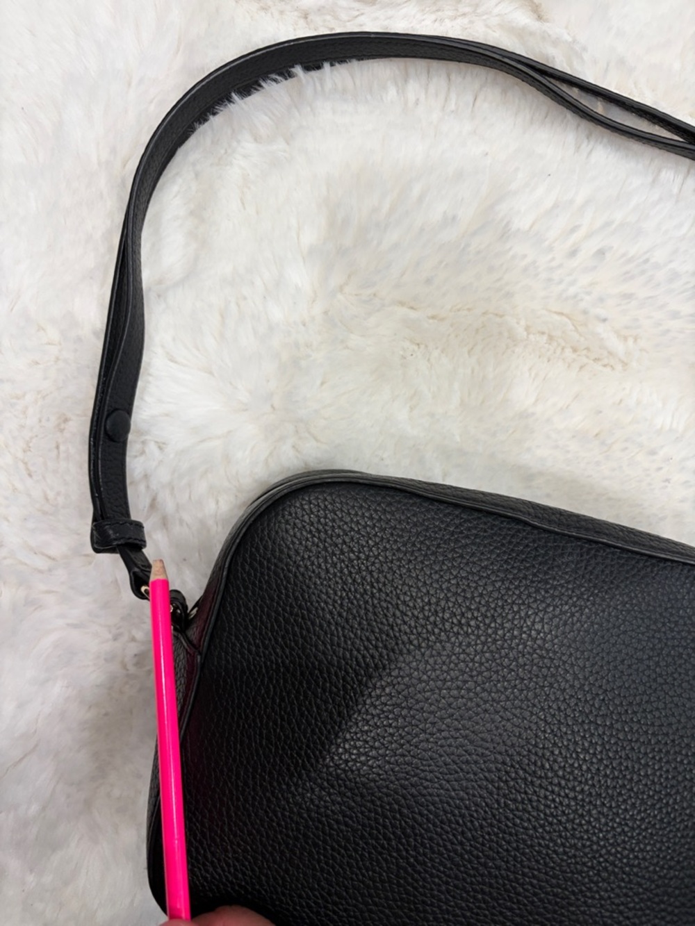 Tory Burch Black Pebbled Leather Crossbody with Tassel - Picture 4 of 17